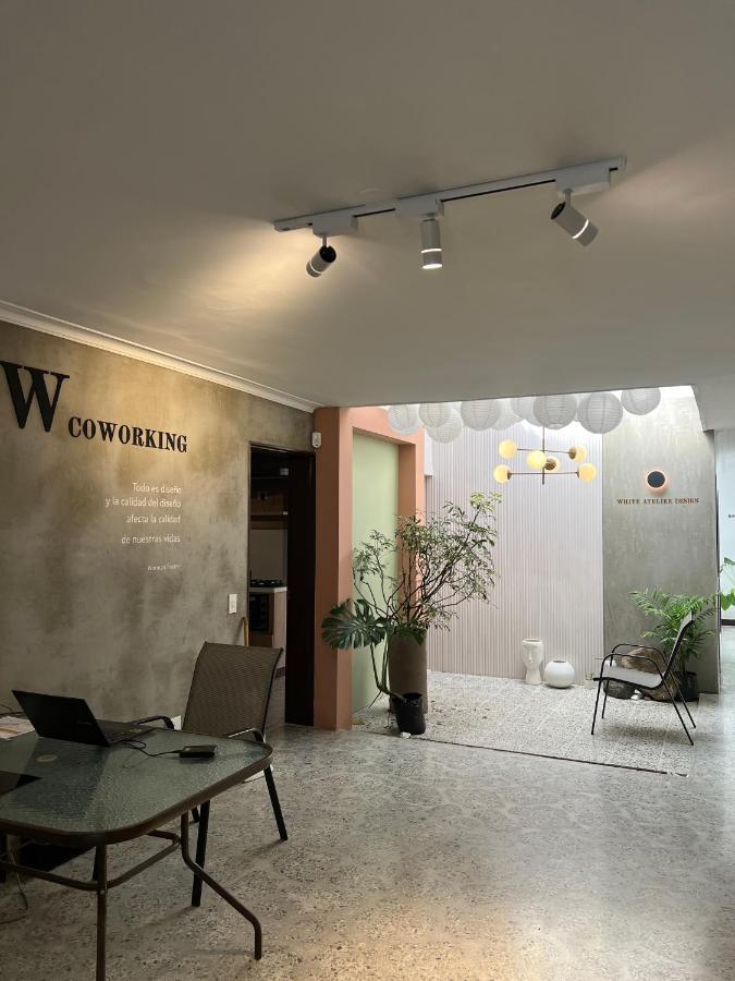 House Atelier Desing Lägenhet Medellín Exteriör bild